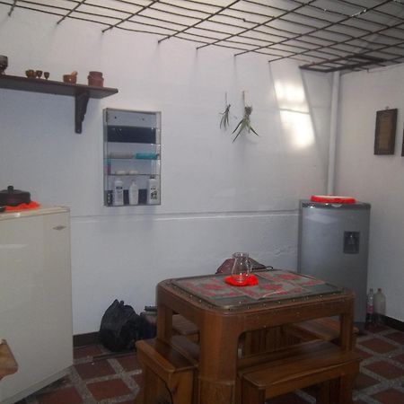 Habita Estudios Laureles Medellín Exterior foto